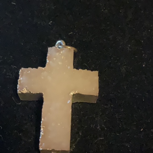 ✝️ ESTATE Jewelry Sale Beautiful Light Pink Quartz BOLD CROSS Pendant - Picture 3 of 5